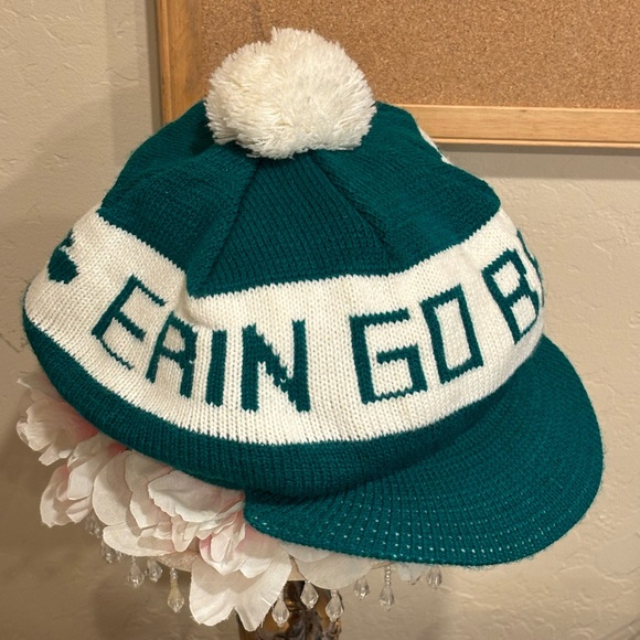 Other - 🍀Erin Go Bragh Brimmed Knit Hat☘️✨